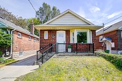 609 Mortimer Avenue, Toronto, ON M4C 2J6