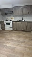 6 Kitson Drive, Toronto, ON M1M 3C8