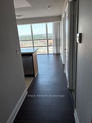 60 Brian Harrison Way 1804, Toronto, ON M1P 5J5