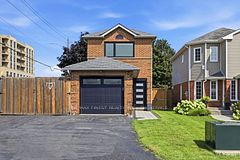 28 Melborne Court, Whitby, ON L1R 1S2
