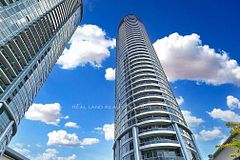 125 Village Green Square 2909, Toronto, ON M1S 0G3