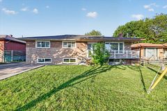 75 Durham Street Bsmt, Oshawa, ON L1J 5P6