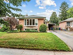 23 Lynnbrook Drive, Toronto, ON M1H 2M1