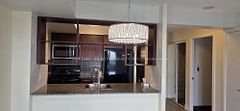 125 Village Green Square 2807, Toronto, ON M1S 0G3