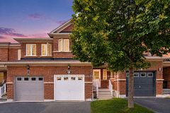 6 Barkdale Way, Whitby, ON L1N 0E9