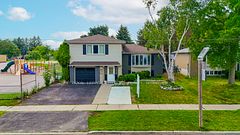 48 Highcastle Road, Toronto, ON M1E 4N1