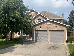 184 Lake Drive Way W, Ajax, ON L1S 4Y2