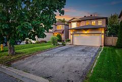 1713 Kirkwood Lane, Pickering, ON L1V 4W8