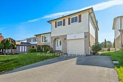 50 Rosalynne Avenue, Clarington, ON L1C 3X8