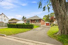 285 Muriel Avenue, Oshawa, ON L1J 2W8
