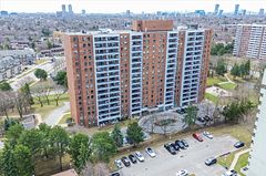 1250 Bridletowne Circle 1204, Toronto, ON M1W 2V1
