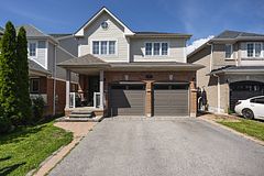 4 Holman Court, Whitby, ON L1P 1W9