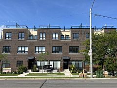 3686 St Clair Avenue E 105, Toronto, ON M1M 0E4