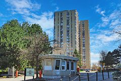 25 Bamburgh Circle 341, Toronto, ON M1W 3W2