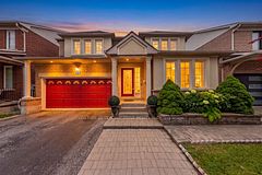 5 Haskell Avenue, Ajax, ON L1T 4Y9