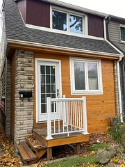 61 Rushbrooke Avenue Lower, Toronto, ON M4M 3A8