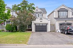 1023 Roseheath Street, Oshawa, ON L1K 2P9
