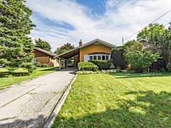 7 Panmure Crescent, Toronto, ON M1K 4Y5