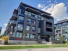 1614 Charles Street 439, Whitby, ON L1N 0P4