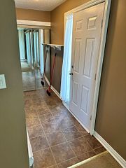 613 Perry Street Main, Whitby, ON L1N 4C6