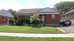 64 Admiral Road, Ajax, ON L1S 2N9