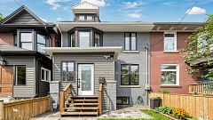 7 Cherry Nook Gardens, Toronto, ON M4L 1J5