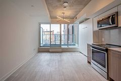 30 Baseball Place 332, Toronto, ON M4M 0E8