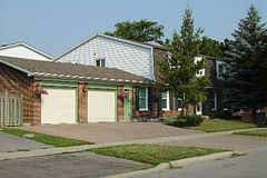 43 Wakefield Crescent B2, Toronto, ON M1W 2C1