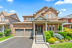 928 Black Cherry Drive, Oshawa, ON L1K 0P6