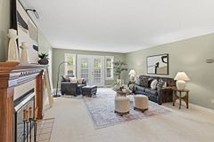 1667 Nash Road #F6, Clarington, ON L1E 1S8