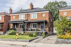 6 Lankin Boulevard, Toronto, ON M4J 4W8