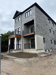 24 Queen Street 1, Clarington, ON L1C 1M2