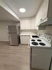 15 Wetherburn Drive, Whitby, ON L1P 1M6