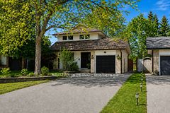 304 Annes Street, Whitby, ON L1N 5V6
