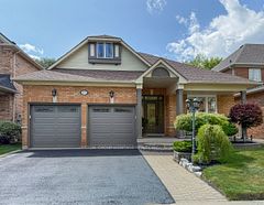 1870 Falconwood Way, Pickering, ON L1V 7C3