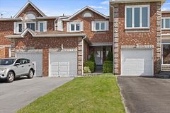 2252 Wildwood Crescent, Pickering, ON L1X 2R7