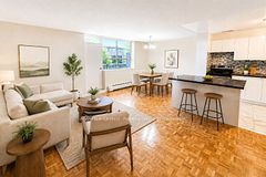 3801 Lawrence Avenue E 403, Toronto, ON M1G 1R3