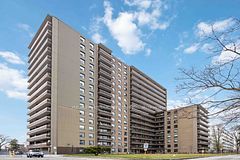 180 Markham Road 811, Toronto, ON M1M 2Z9