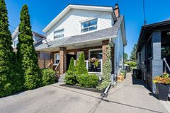 19 Elward Boulevard, Toronto, ON M1L 3L1