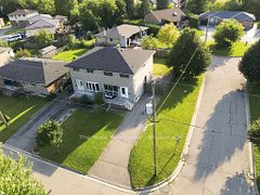 98 Durham Street, Oshawa, ON L1J 5P8