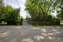 603 Park Cres Crescent E, Pickering, ON L1W 2E1