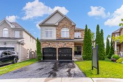 1214 Harlstone Crescent, Oshawa, ON L1K 0J2
