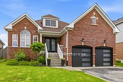 71 Laprade Square, Clarington, ON L1C 0C9