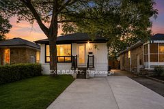 31A Laurel Avenue, Toronto, ON M1K 3J3