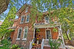78 Queen Street, Clarington, ON L1C 1M6