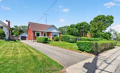 820 Simcoe Street N Main, Oshawa, ON L1G 4V8