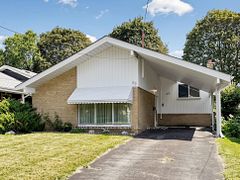 99 Oakley Boulevard, Toronto, ON M1P 3P8