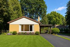 116 Sylvan Avenue, Toronto, ON M1M 1K3