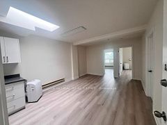 358 Danforth Avenue 3B, Toronto, ON M4K 1N8