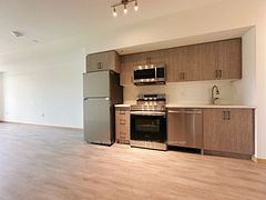 3429 E Sheppard Avenue E 211, Toronto, ON M1T 0C2